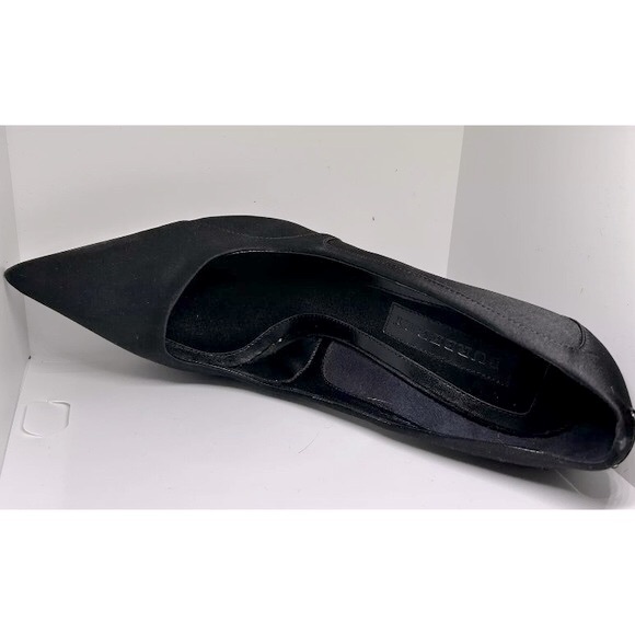 ❌SOLD❌ EUC [Burberry] Black Silk Pointed Toe High Heel Pumps Womens Size 39 - Picture 6 of 9